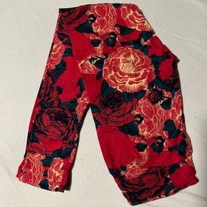 LulaRoe Rose One Size Leggings